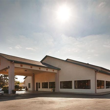 Americas Best Value Inn & Suites Bastrop מראה חיצוני תמונה