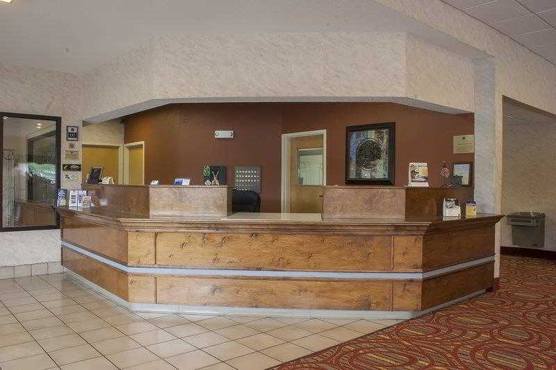Americas Best Value Inn & Suites Bastrop מראה חיצוני תמונה