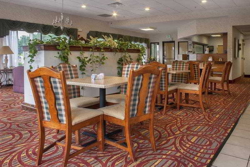 Americas Best Value Inn & Suites Bastrop מראה חיצוני תמונה