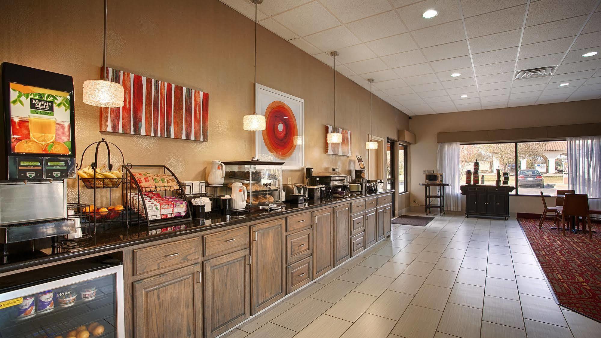 Americas Best Value Inn & Suites Bastrop מסעדה תמונה